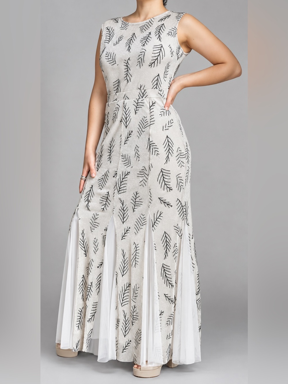 Candalite Semi-Formal Sparkly Maxi Gown – Women’s Size Medium! Pretty and flowy!